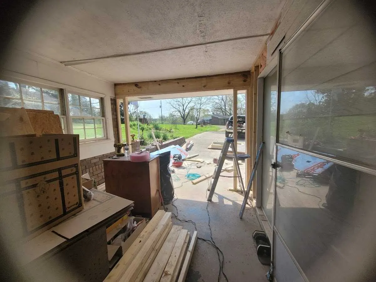 Air movers and dehumidifier for Water Mitigation Services in Jefferson